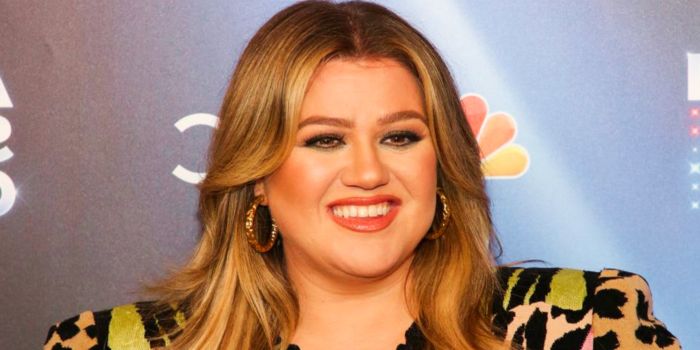 Kelly Clarkson Weight Loss – The Story of Transformation